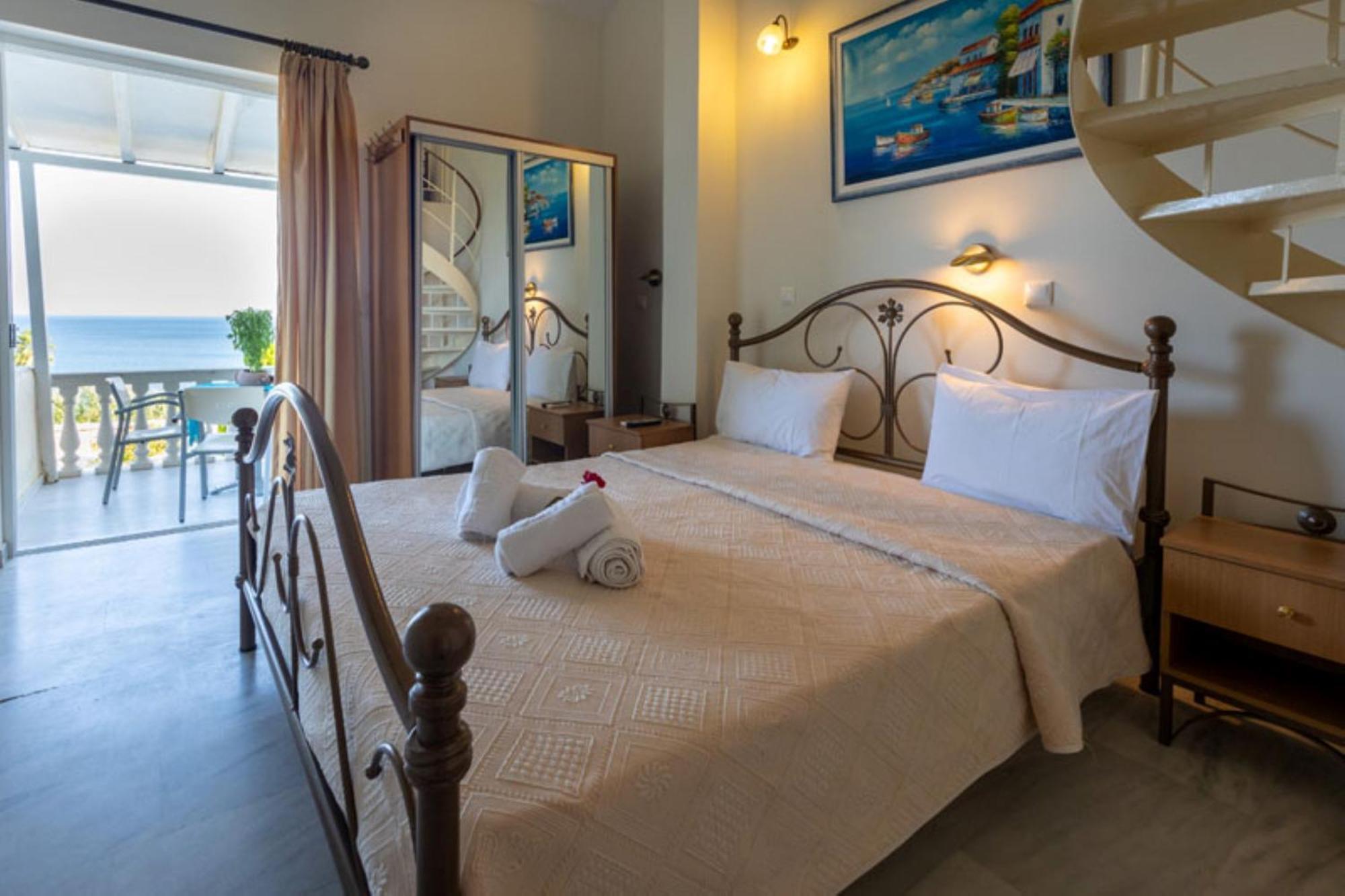 Hotel Pansion Koroni L'Antic Extérieur photo