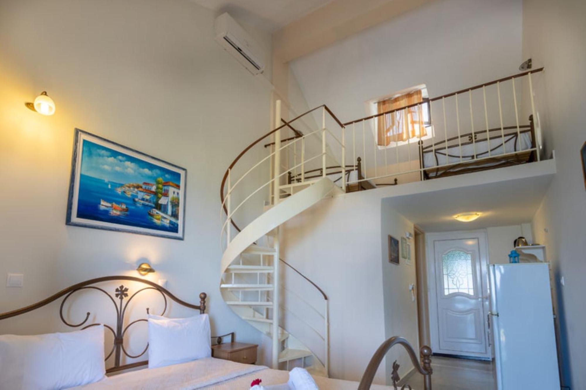 Hotel Pansion Koroni L'Antic Extérieur photo